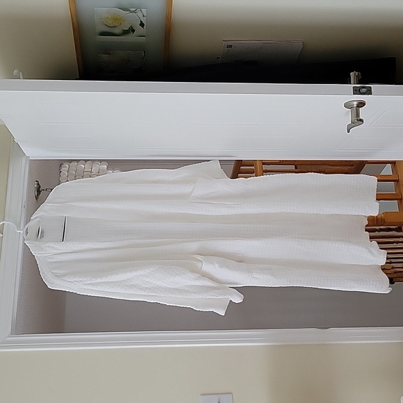 Gluckstein Home Intimates & Sleepwear Glucksteinhome Unisex White